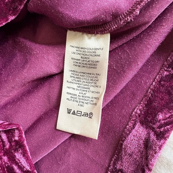 Pilcro Anthropologie plum raspberry red velvet racer back size large - Picture 9 of 11